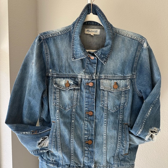 Madewell Distressed Denim Jacket Large Pre-Loved - Picture 8 of 13